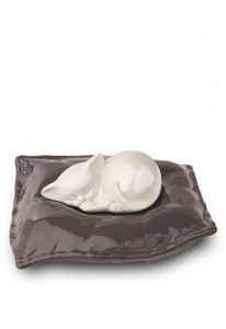 Pet cremation ashes urn 'Sleeping cat'