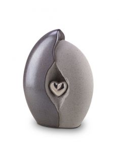 Ceramic funeral urn 'Silver heart'