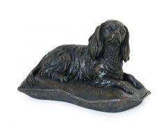 Cremation ash dog urn 'Cavalier King Charles Spaniel on pillow'