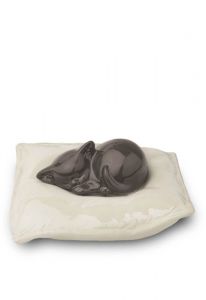 Pet cremation ashes urn 'Sleeping cat'
