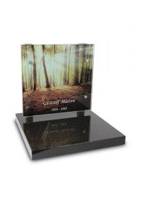 Urn monument with colour or black/white photo